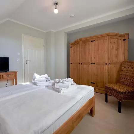 Max In Moritzdorf - Luxus Unter Reet Mit Seeblick, Kamin, Sauna Country house Sellin (Rugen)