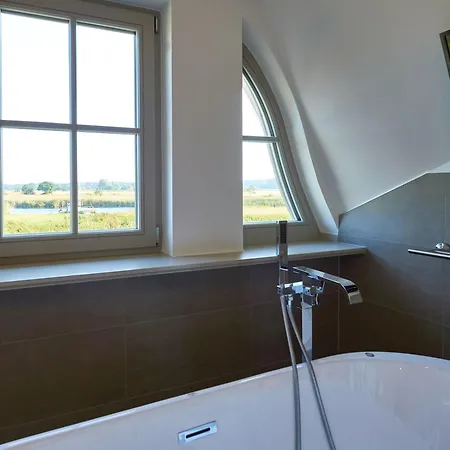 Max In Moritzdorf - Luxus Unter Reet Mit Seeblick, Kamin, Sauna Sellin (Rugen)