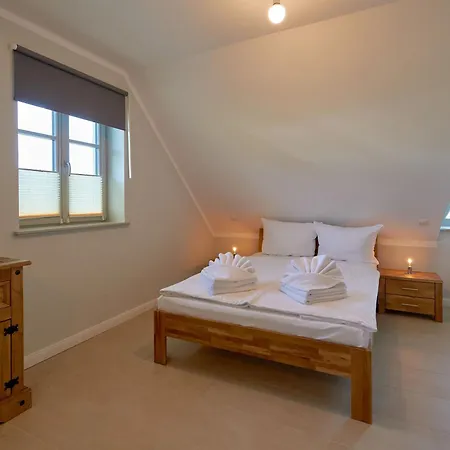 Max In Moritzdorf - Luxus Unter Reet Mit Seeblick, Kamin, Sauna